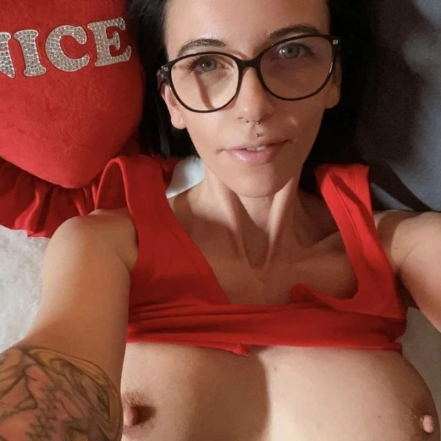 Melia vor der Webcam