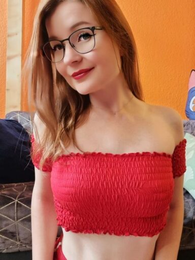 Webcam Girls: TinyEmily